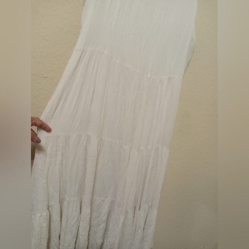 Gibson Latimer White Pleated Maxi Dress Scoop Neck - Picture 9 of 14